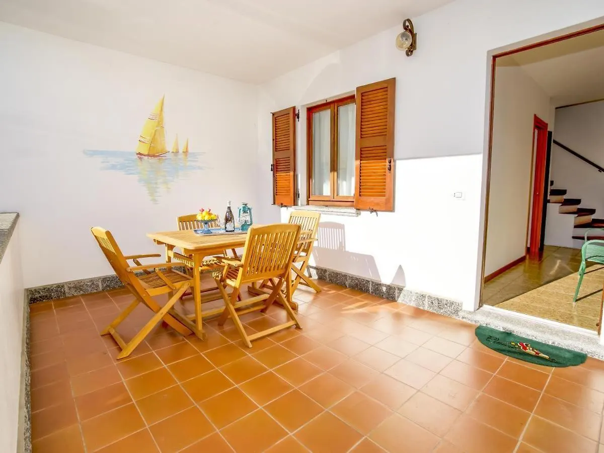 Vento Breva Garten Ferienwohnung Domaso